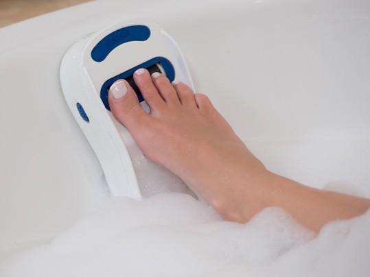 AUTOMATIC FOOT EXFOLIATOR